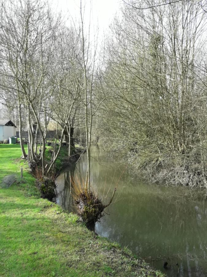 Apartamento Le Logis De Lange Apt Les Aigrettes Saint-Hilaire-la-Palud Exterior foto